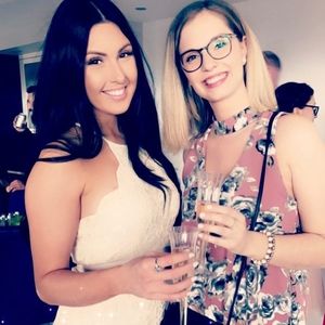 Meet your Posher, Chlooé